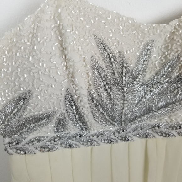 Aidan Mattox ivory beaded gown - Picture 5 of 11